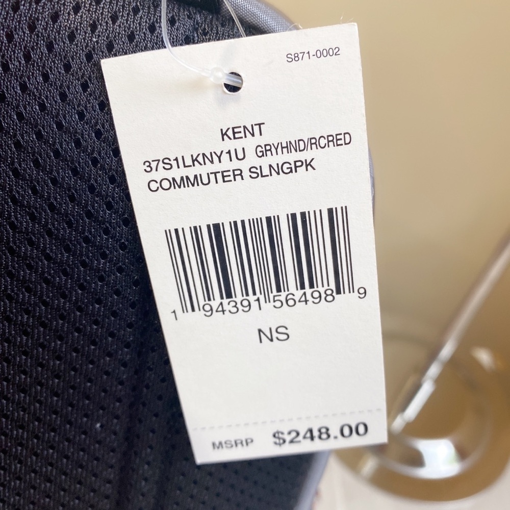 Michael Kors MENS Kent nylon Sling Pack - Picture 6 of 10